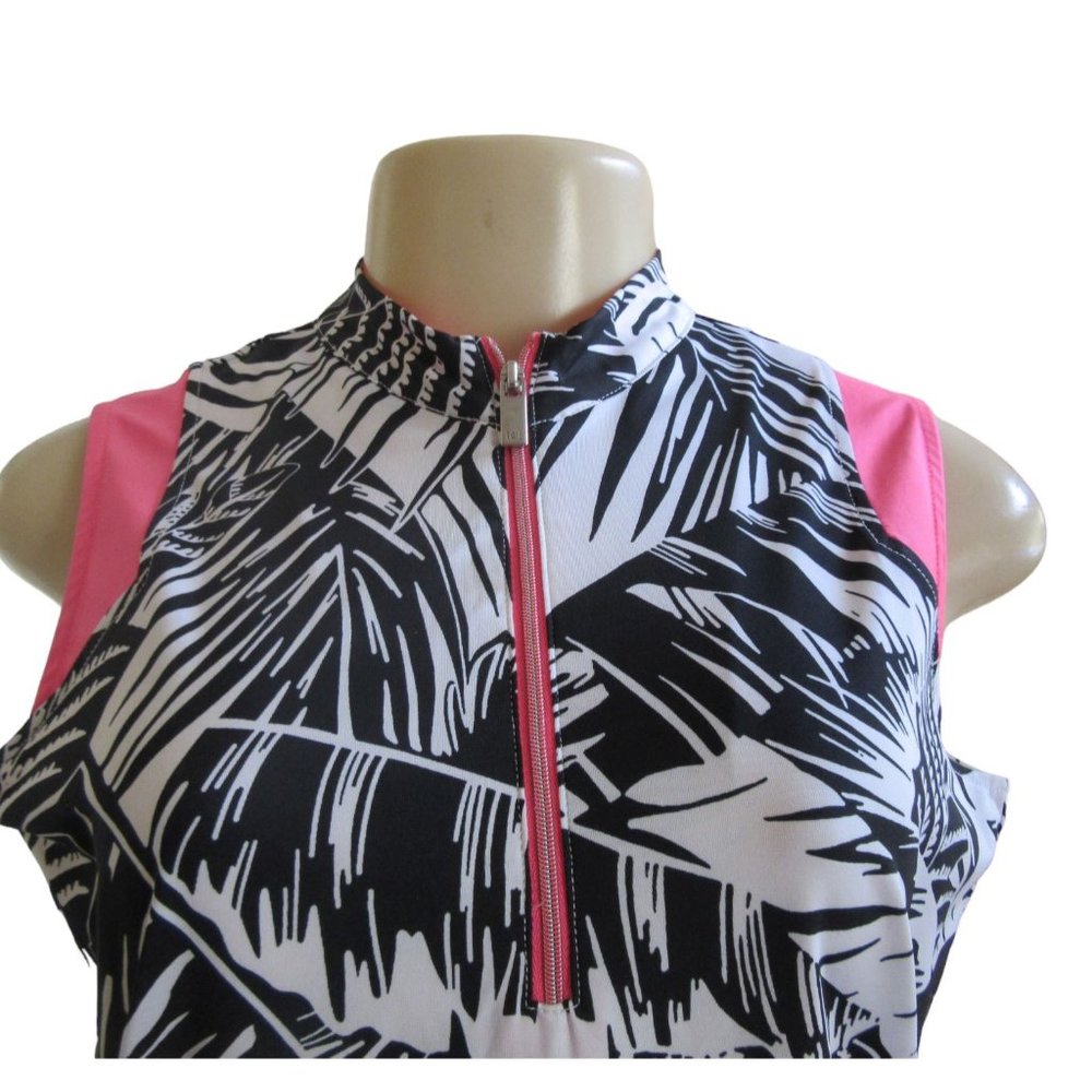 Tail Patti Athletic Top Chalet Black/White Palms in Size Small - Picture 3 of 6